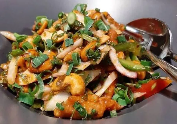 Chicken Cashewnut Salad